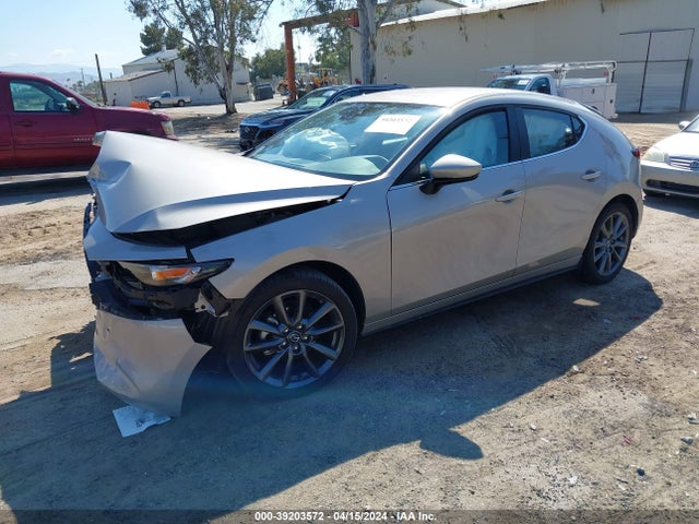 Mazda Mazda3 2.5 S Select 2023 JM1BPAKM8P1602613 Image 2