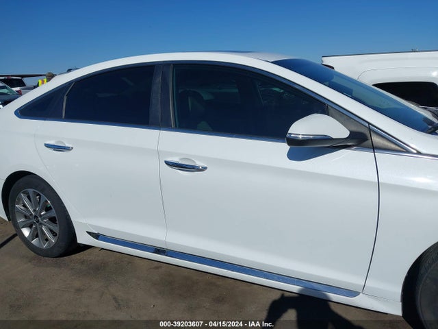 Hyundai Sonata Limited 2016 5NPE34AF7GH346616 Image 13