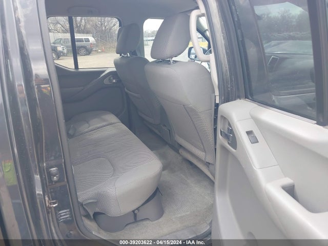 Nissan Frontier Sv 2015 1N6AD0EV8FN732236 Image 8