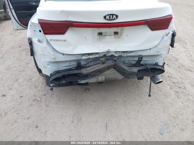 3KPF24AD6LE173644 KIA Forte Lxs