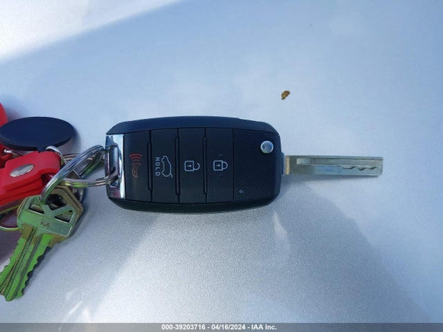 KIA Sorento 3.3l Lx 2016 5XYPGDA59GG180188 Image 11