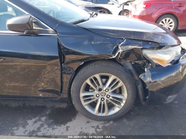 4T1BF1FK5FU884889 Toyota CAMRY SE