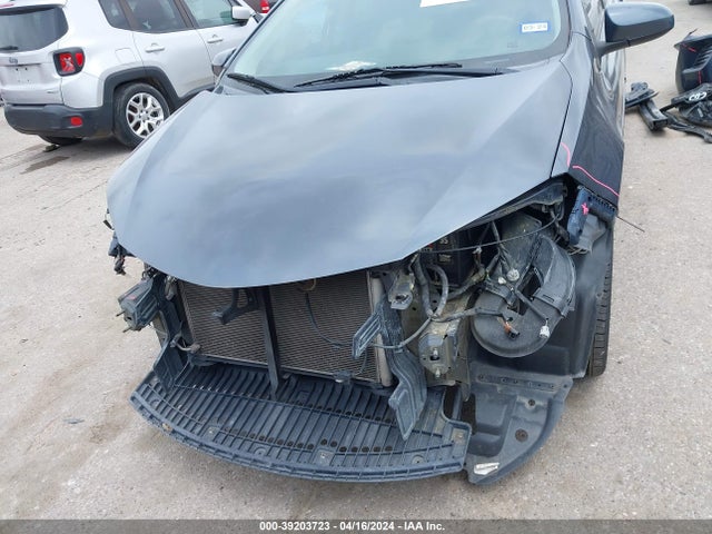 Toyota COROLLA LE 2016 5YFBURHE7GP482712 Image 6