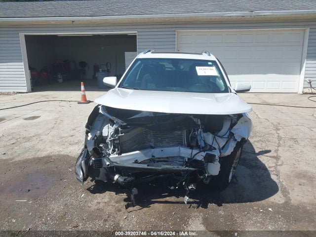 Chevrolet EQUINOX LT 2018 2GNAXSEV5J6228222 Image 13