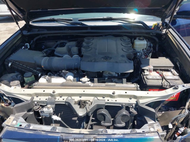 Toyota 4runner Limited 2017 JTEBU5JR9H5475969 Image 10