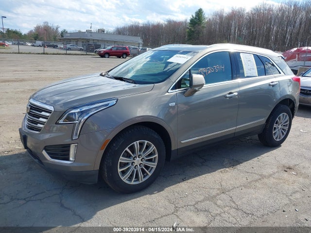 Cadillac XT5 LUXURY 2019 1GYKNDRS6KZ123316 Image 2