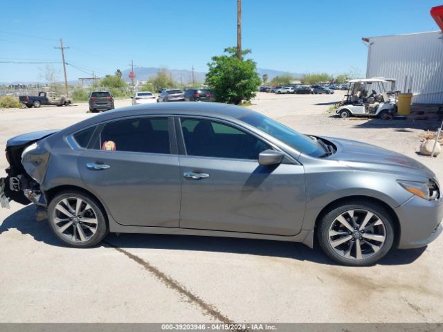 1N4AL3AP0HN325020 Nissan Altima 2.5 Sr