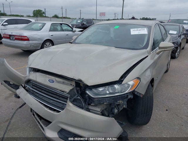 Ford Fusion Hybrid Se 2015 3FA6P0LU3FR181730 Image 2