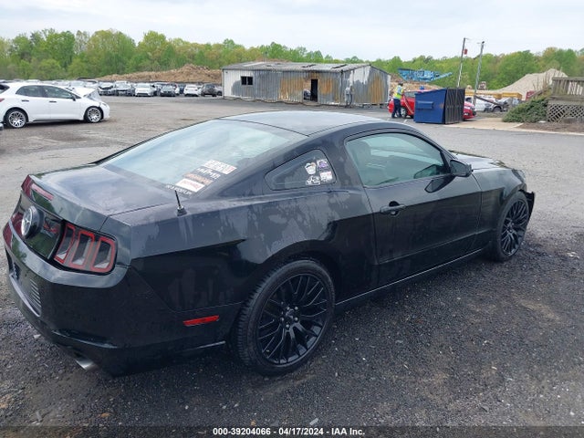 Ford Mustang V6 2014 1ZVBP8AM5E5205809 Image 4