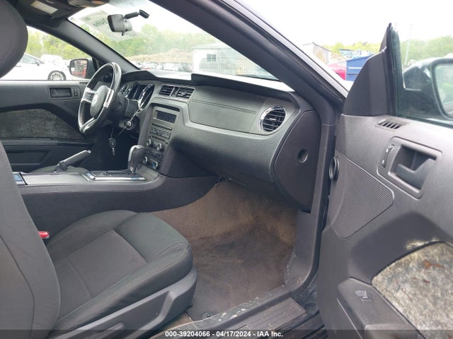 Ford Mustang V6 2014 1ZVBP8AM5E5205809 Image 5