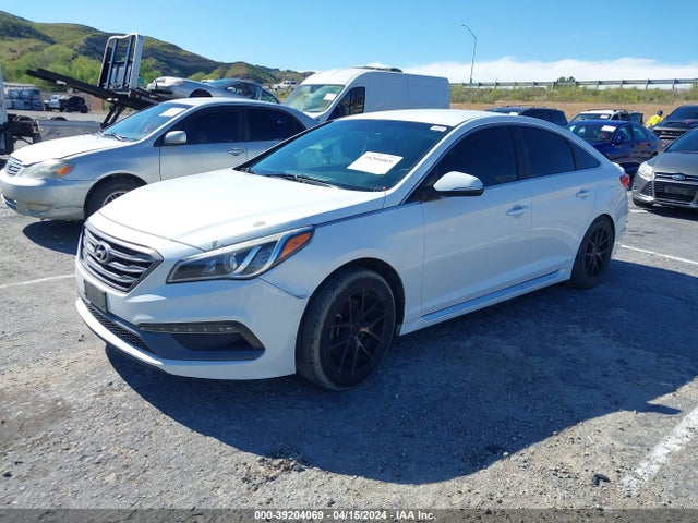 Hyundai Sonata Sport 2015 5NPE34AF9FH046610 Image 2