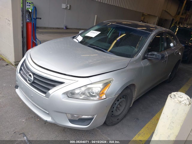 Nissan Altima 2.5 S 2015 1N4AL3AP7FC476574 Image 2