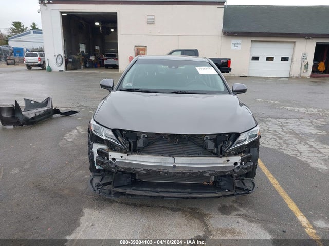 Toyota CAMRY LE 2018 4T1B11HK0JU614845 Image 13
