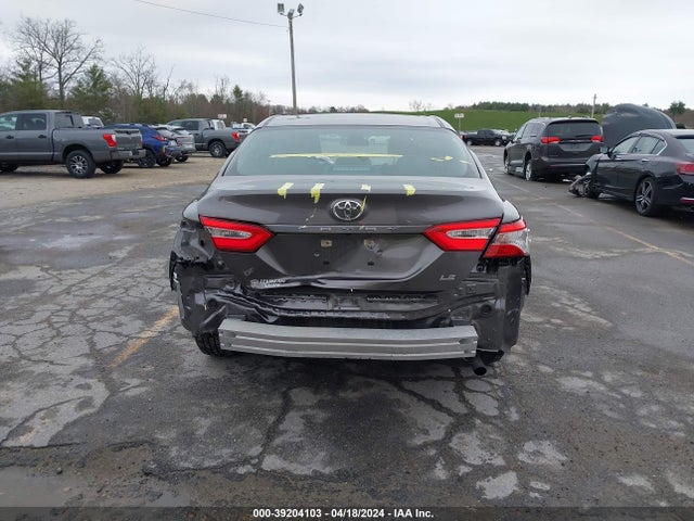 Toyota CAMRY LE 2018 4T1B11HK0JU614845 Image 17