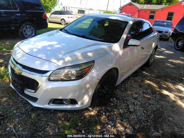 Chevrolet Malibu 2lz 2015 1G11G5SX0FF258556 Image 2