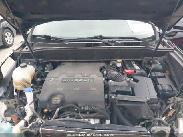 2LMTJ8LR8GBL63111 Lincoln Mkx Reserve