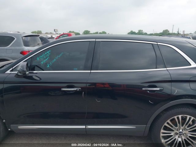 2LMTJ8LR8GBL63111 Lincoln Mkx Reserve