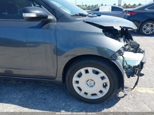 JTKKUPB45E1045550 Scion XD
