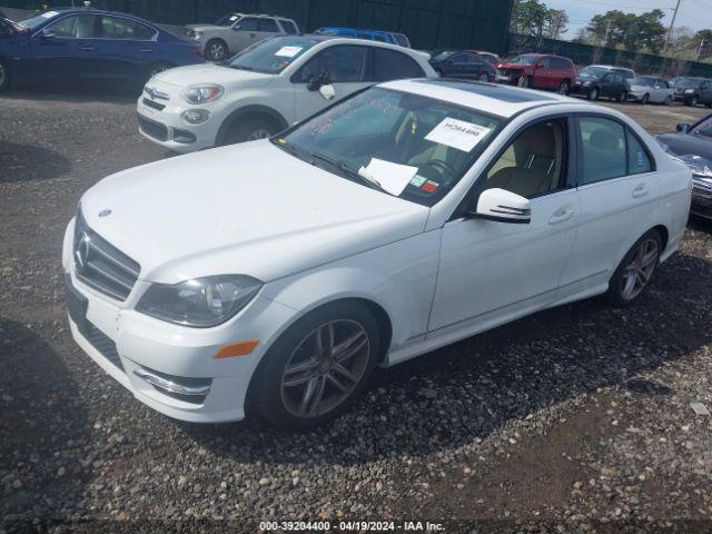 WDDGF8AB1EA952203 Mercedes-Benz C 300 Luxury 4matic/sport 4matic