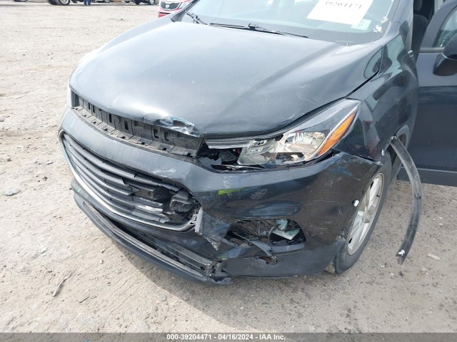 Chevrolet TRAX LS 2019 3GNCJKSB0KL386727 Image 17
