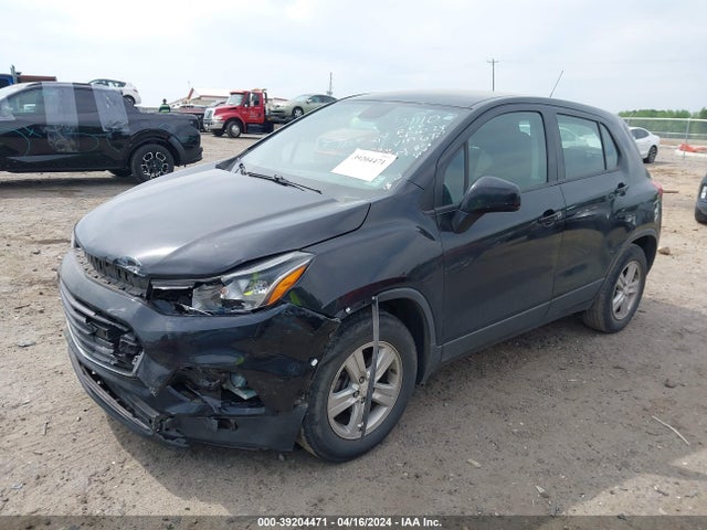 Chevrolet TRAX LS 2019 3GNCJKSB0KL386727 Image 2