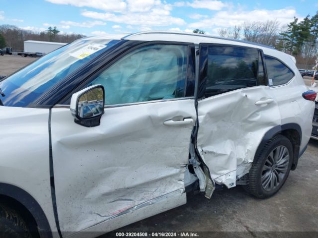 5TDFZRBH4MS097620 Toyota Highlander Platinum