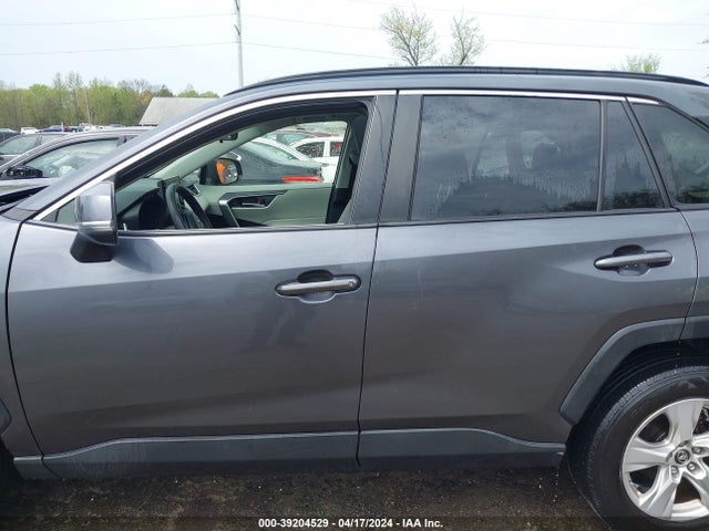 Toyota Rav4 Xle 2019 JTMP1RFV4KD505098 Image 14