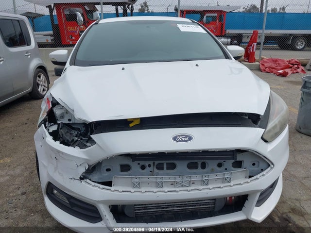 Ford FOCUS ST 2018 1FADP3L97JL260524 Image 12
