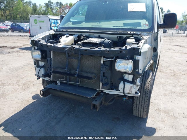 Chevrolet Express 2500 Work Van 2017 1GCWGAFF3H1136717 Image 6