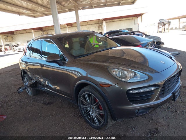 2012 PORSCHE CAYENNE WP1AC2A24CLA81299 Photo 0
