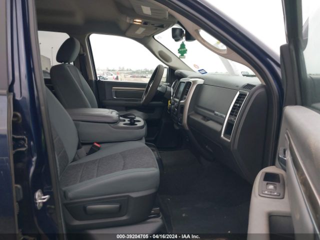 1C6RR7LGXHS869078 RAM 1500 Big Horn  4x4 5'7 Box