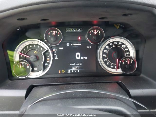 1C6RR7LGXHS869078 RAM 1500 Big Horn  4x4 5'7 Box