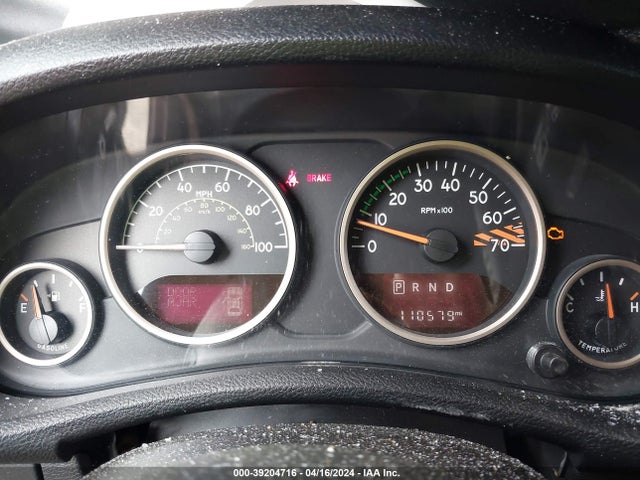 1C4BJWEG7GL216760 Jeep Wrangler Unlimited 75th Anniversary
