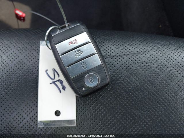 5XXGT4L39LG435590 KIA Optima Se