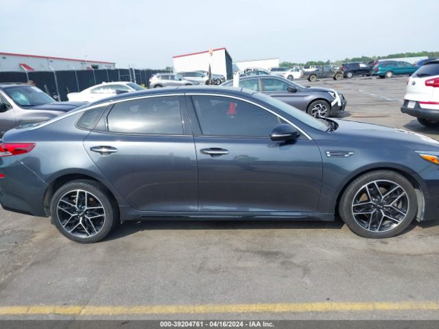 5XXGT4L39LG435590 KIA Optima Se