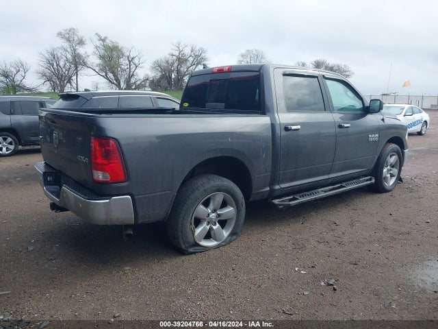 1C6RR7LG0HS667351 RAM 1500 Big Horn  4x4 5'7 Box