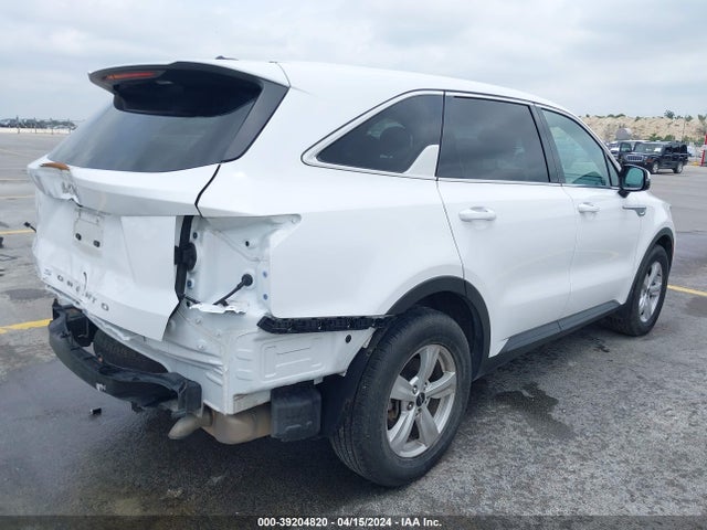 KIA SORENTO LX 2022 5XYRG4LC0NG132970 Image 4