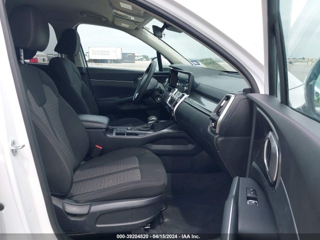 KIA SORENTO LX 2022 5XYRG4LC0NG132970 Image 5