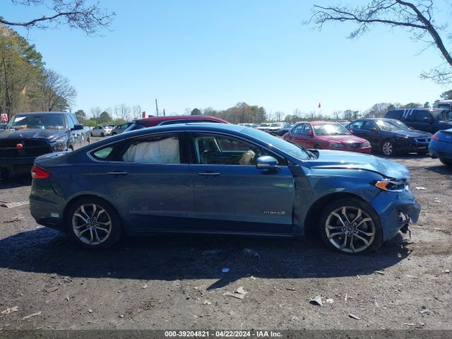 Ford Fusion Hybrid Titanium 2019 3FA6P0RU7KR141295 Image 12