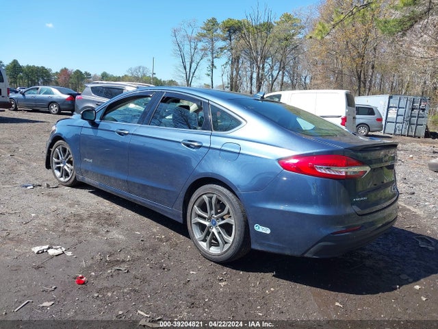Ford Fusion Hybrid Titanium 2019 3FA6P0RU7KR141295 Image 3