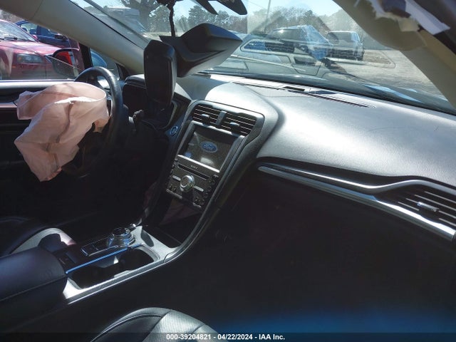 Ford Fusion Hybrid Titanium 2019 3FA6P0RU7KR141295 Image 5