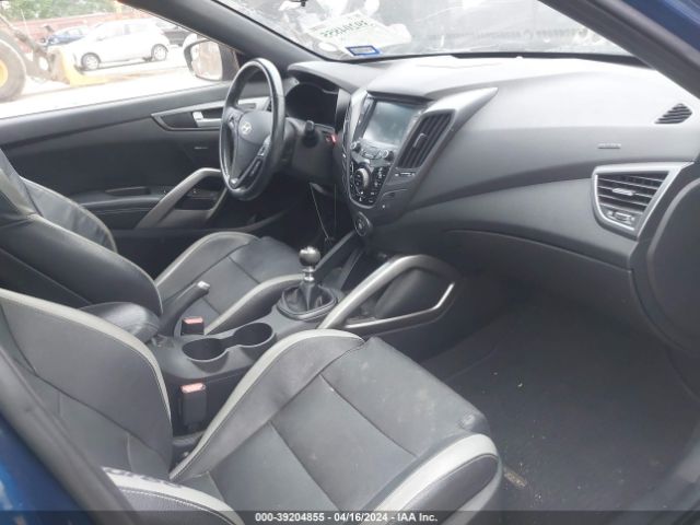 KMHTC6AE4GU278805 Hyundai Veloster Turbo