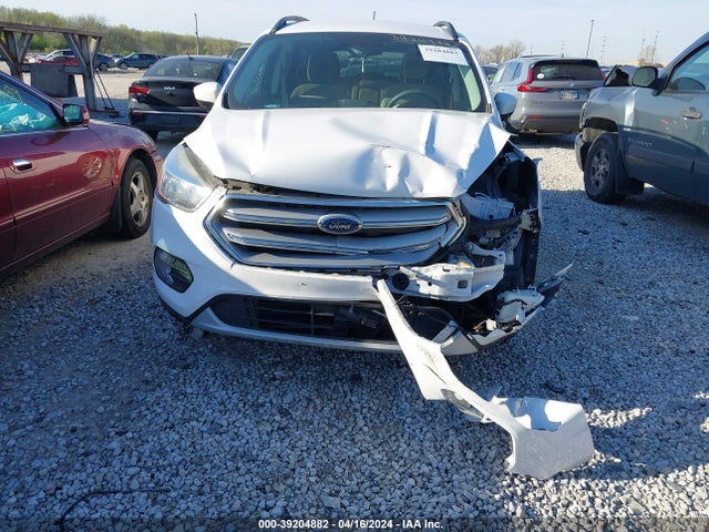 Ford ESCAPE SE 2018 1FMCU9GD5JUA25500 Image 6