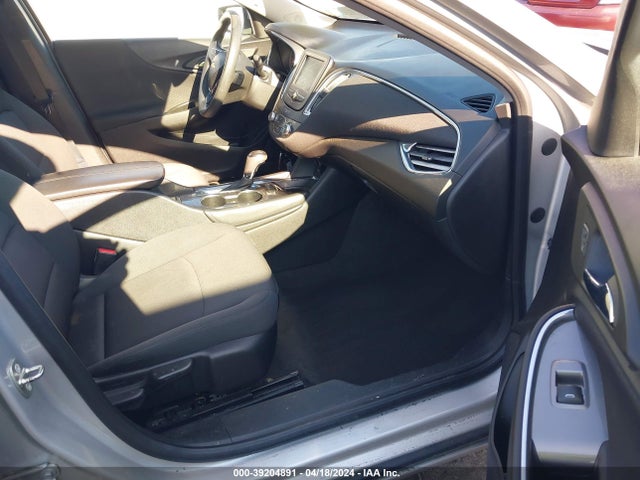 Chevrolet MALIBU LT 2018 1G1ZD5ST8JF142507 Image 5