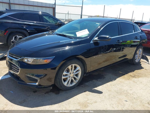 Chevrolet MALIBU LT 2018 1G1ZD5ST7JF272469 Image 2