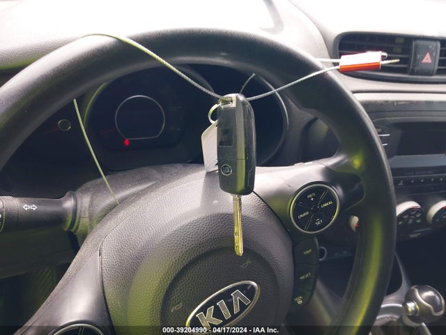 KIA SOUL + 2014 KNDJP3A54E7006152 Image 11