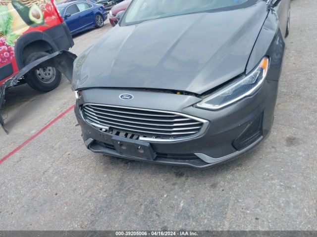 3FA6P0MU7KR110443 Ford Fusion Hybrid Sel