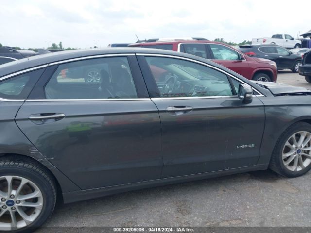 3FA6P0MU7KR110443 Ford Fusion Hybrid Sel