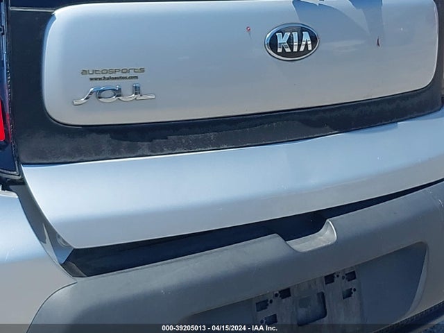 KIA SOUL + 2015 KNDJP3A54F7779561 Image 12