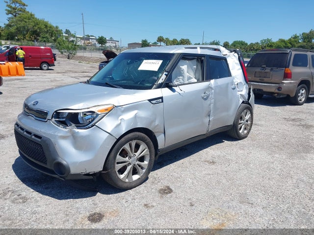 KIA SOUL + 2015 KNDJP3A54F7779561 Image 2